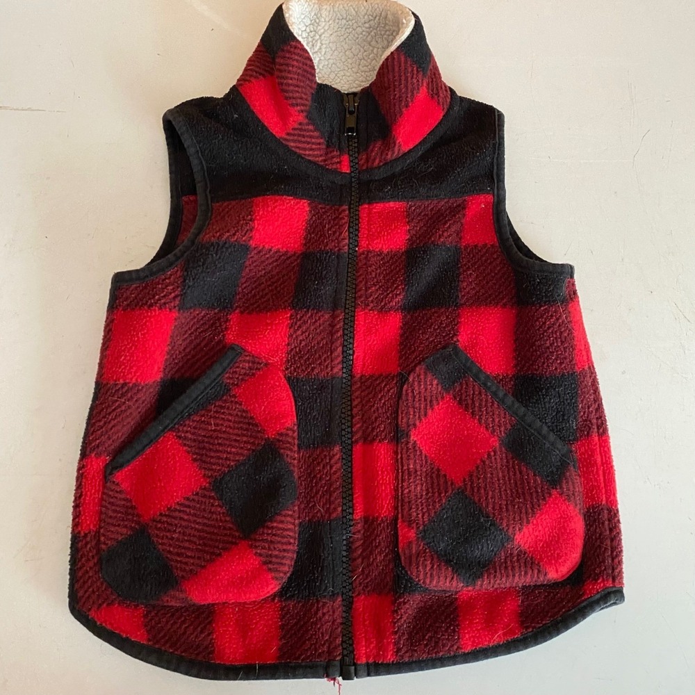 Toffee Apple Kids Red Black Buffalo Plaid Sherpa Lined Fleece Vest 2T
